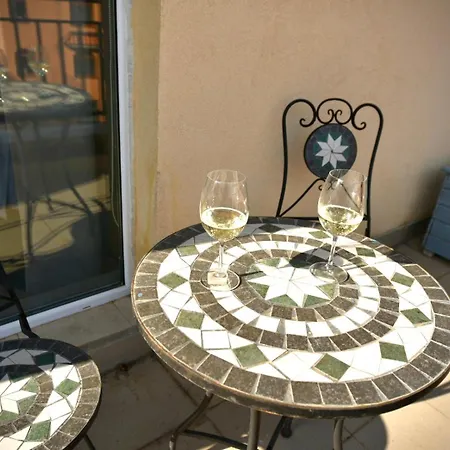 Cozy Sunny Apartament